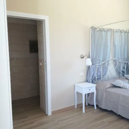فندق مبيت وإفطار La Lanterna Delle Fate 3*