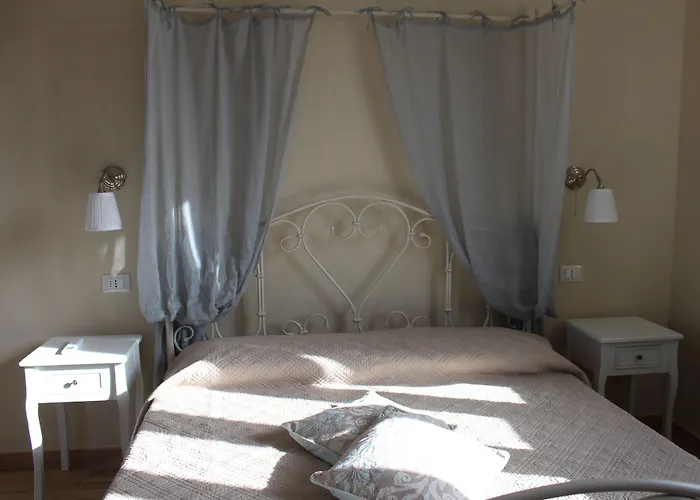 Oda ve Kahvaltı La Lanterna Delle Fate Otranto