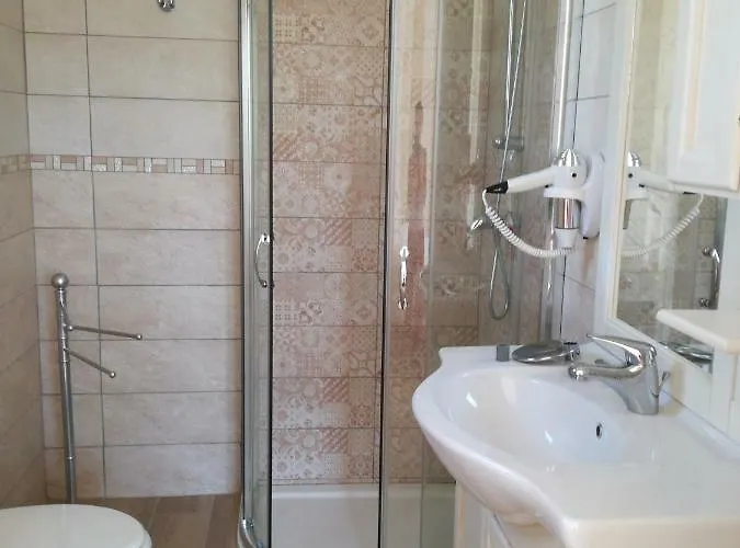 Oda ve Kahvaltı La Lanterna Delle Fate 3*