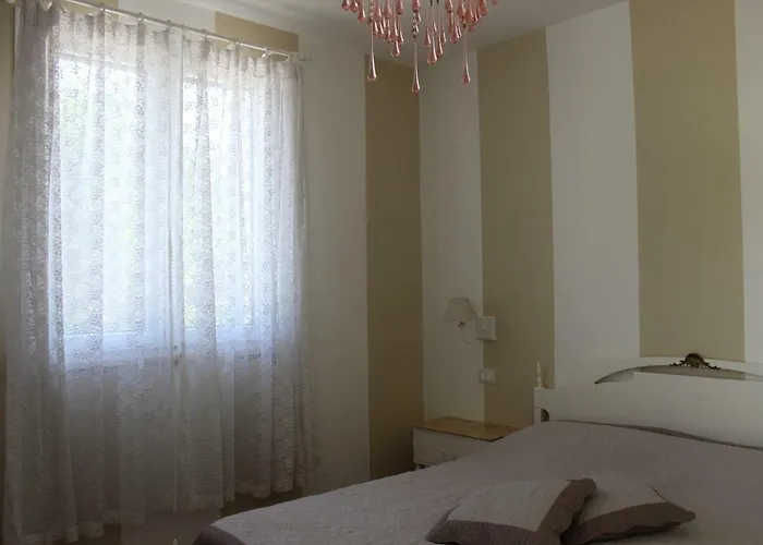 Oda ve Kahvaltı La Lanterna Delle Fate 3*